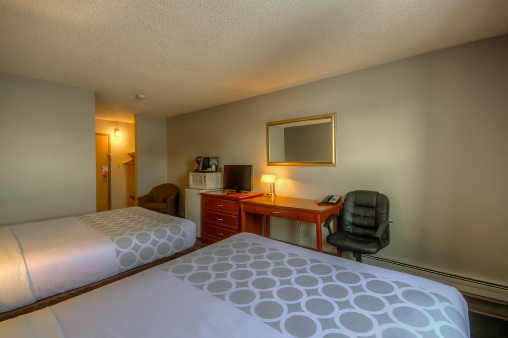 Econo Lodge Regina Exteriér fotografie