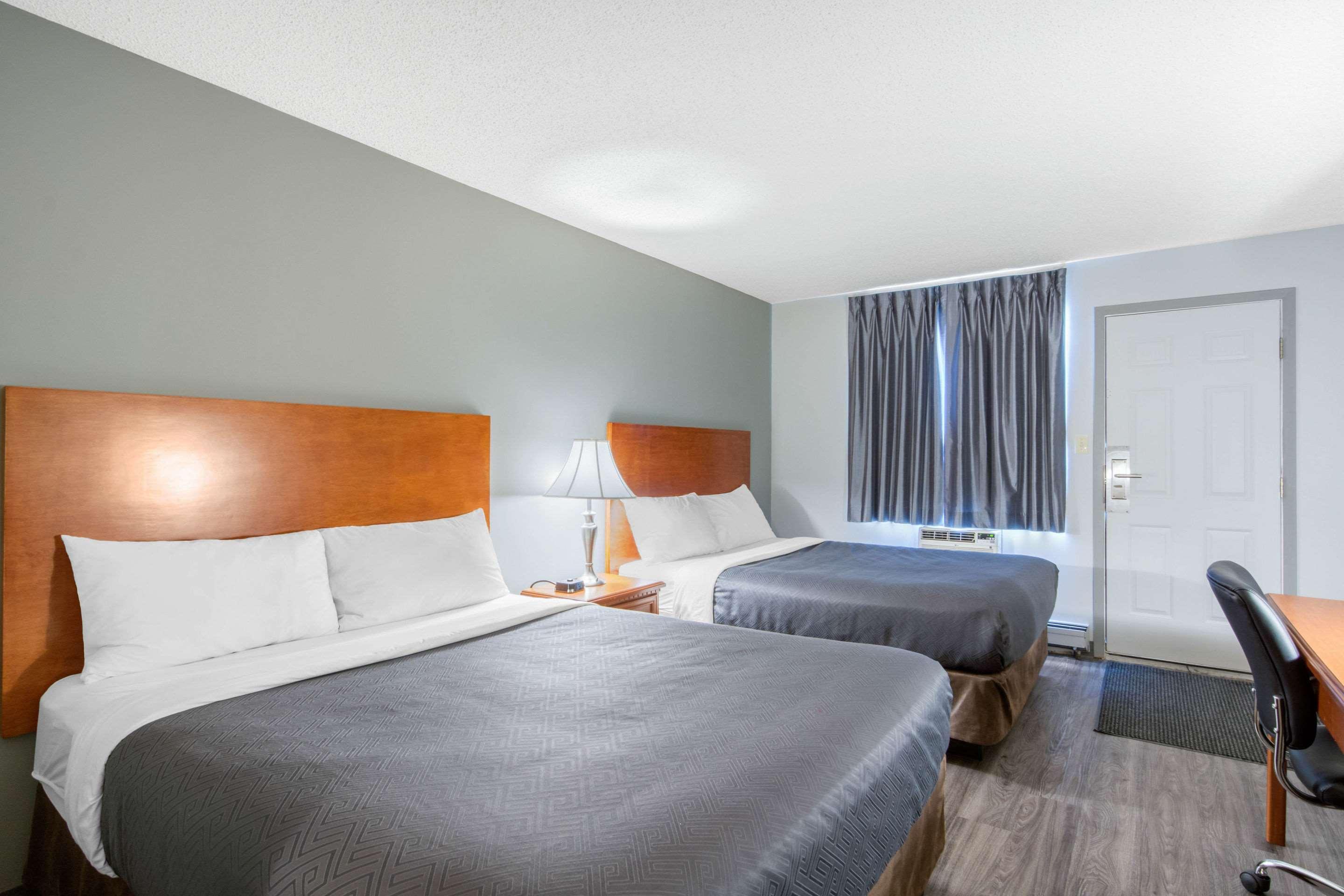 Econo Lodge Regina Exteriér fotografie